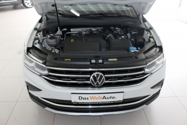 Fahrzeugabbildung Volkswagen Tiguan Elegance 1.5 TSI DSG AHK LED-Matrix Alu19