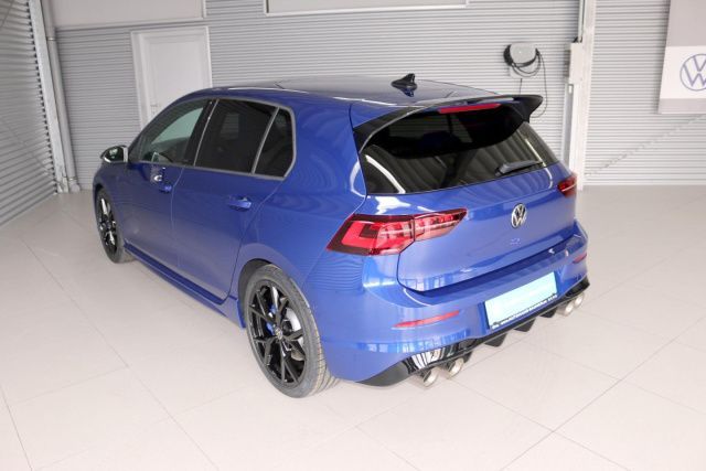 Fahrzeugabbildung Volkswagen Golf R 2.0 TSI DSG 20 Years Bluetooth Navi LED