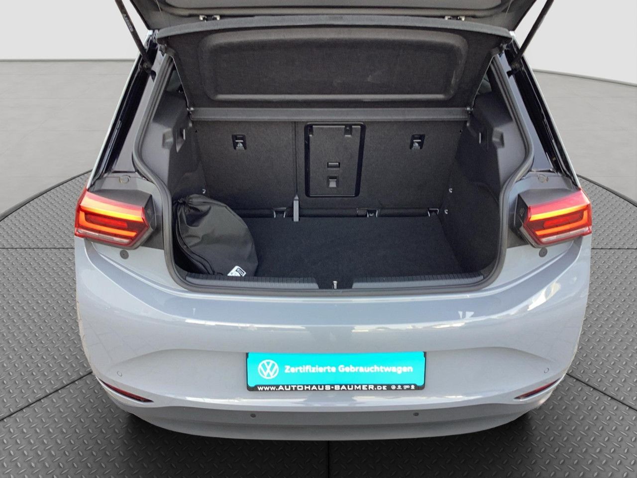 Fahrzeugabbildung Volkswagen ID.3 MOVE Pro 62 kWh ergoActive Kamera Navi LED