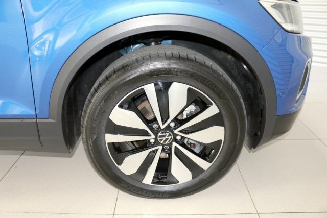 Fahrzeugabbildung Volkswagen T-ROC MOVE 2.0 TDI Standheizung Navi LED Klima