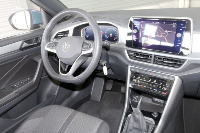 Fahrzeugabbildung Volkswagen T-Roc Cabriolet Style 1.5 TSI Navi LED Alu19