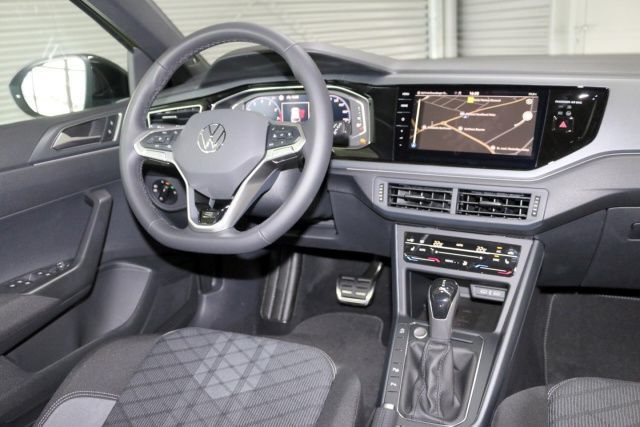 Fahrzeugabbildung Volkswagen Taigo R-Line 1.5 l TSI OPF 110 kW (150 PS) Navi