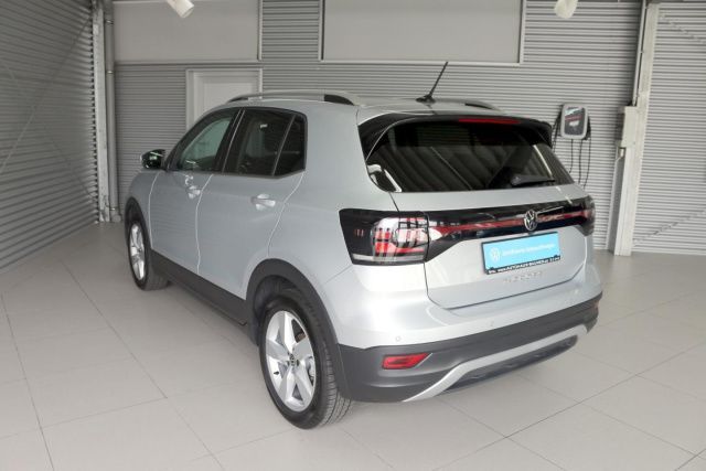 Fahrzeugabbildung Volkswagen T-Cross Style 1.0 TSI Navi LED Kamera ACC PDC