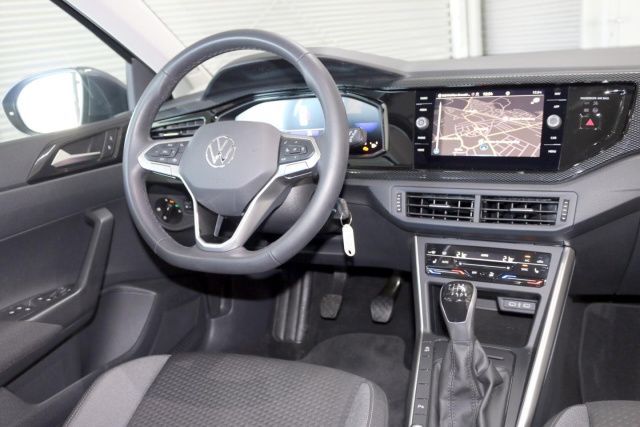 Fahrzeugabbildung Volkswagen Taigo Life 1.0 TSI AHK Navi LED Kamera PDC Klima