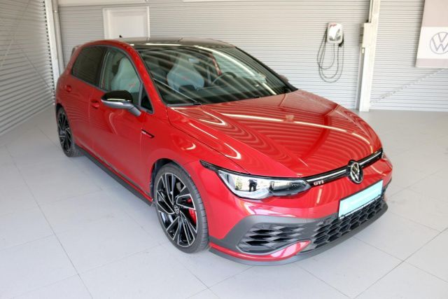 Fahrzeugabbildung Volkswagen Golf VIII GTI Clubsport 2.0 TSI DSG Leder Pano