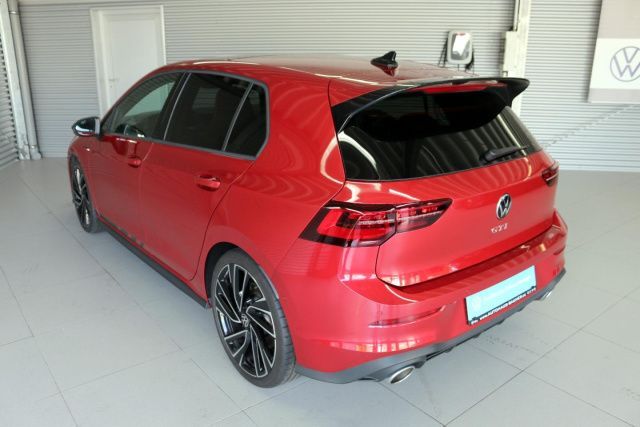 Fahrzeugabbildung Volkswagen Golf VIII GTI Clubsport 2.0 TSI DSG Leder Pano