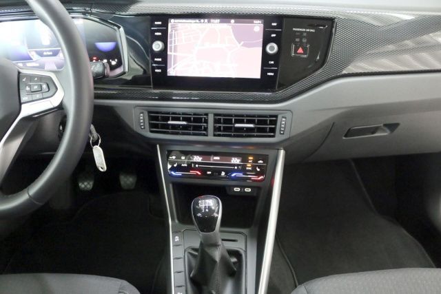 Fahrzeugabbildung Volkswagen Polo Life 1.0 MPI Navi LED Dig.Cockpit Bluetooth