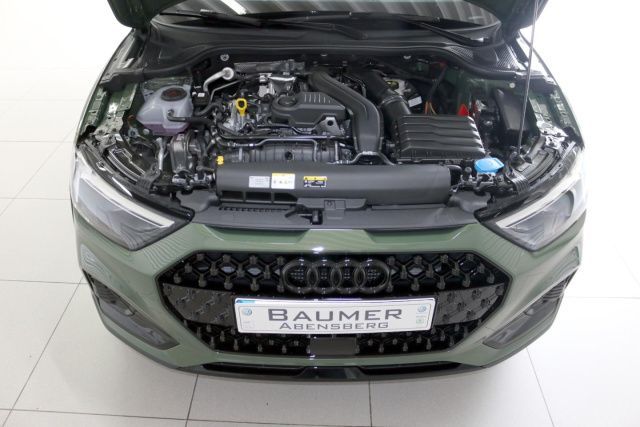 Fahrzeugabbildung Audi A1 35 TFSI S-line Allstreet Navi LED Kamera