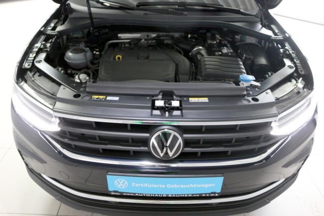 Fahrzeugabbildung Volkswagen Tiguan MOVE 1.5 TSI Navi LED Kamera ACC PDC SHZ