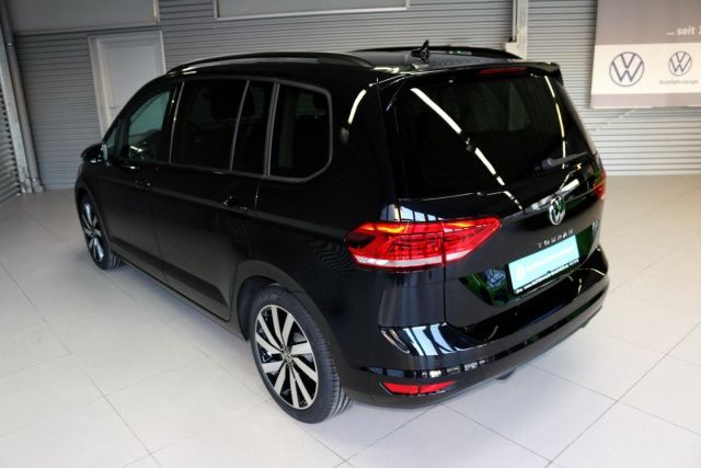 Fahrzeugabbildung Volkswagen Touran Highline 1.5 l TSI OPF 110 kW (150 PS)