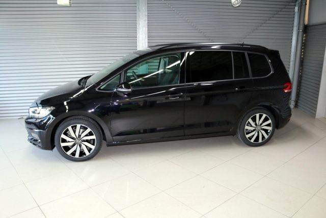 Fahrzeugabbildung Volkswagen Touran Highline 1.5 l TSI OPF 110 kW (150 PS)