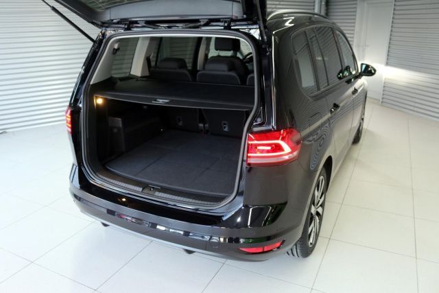 Fahrzeugabbildung Volkswagen Touran Highline 1.5 l TSI OPF 110 kW (150 PS)