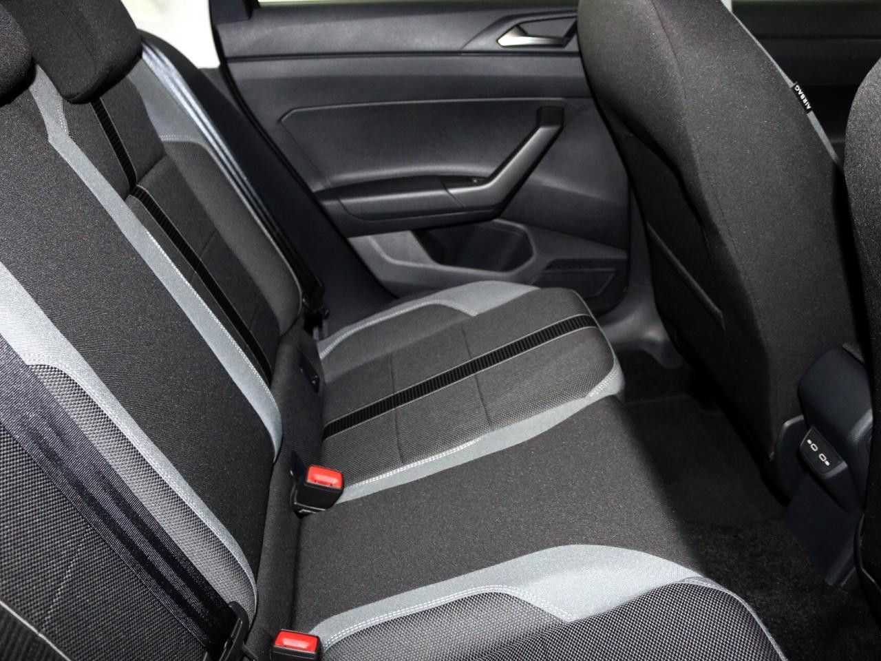 Fahrzeugabbildung Volkswagen Polo Style 1.0 l TSI OPF 70 kW (95 PS) Bluetooth
