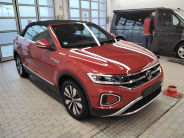 Fahrzeugabbildung Volkswagen T-Roc Cabriolet MOVE 1.5 TSI DSG LED Navi Klima