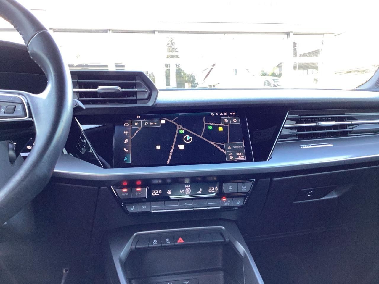 Fahrzeugabbildung Volkswagen Caddy Life 2.0 TDI AHK Navi LED PDC Kamera SHZ
