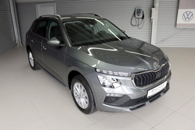 Fahrzeugabbildung SKODA Kamiq Selection 1.5 TSI DSG LED Kamera Bluetooth