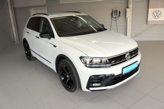 Fahrzeugabbildung Volkswagen Tiguan Highline 2.0 TSI DSG AHK LED Navi el.