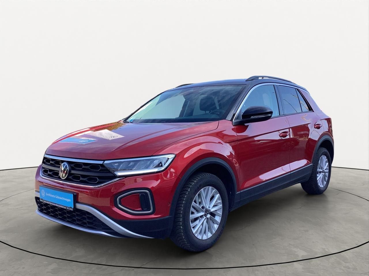 Fahrzeugabbildung Volkswagen T-ROC Life 1.0 TSI Navi LED ParkAssist Bluetooth