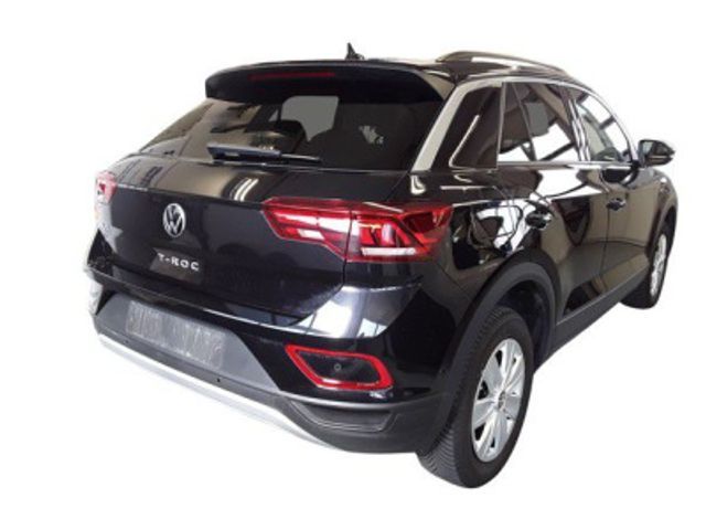 Fahrzeugabbildung Volkswagen T-ROC Life 1.5 TSI AHK Navi LED Kamera Bluetooth