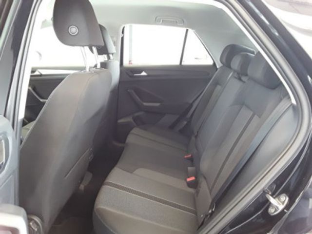 Fahrzeugabbildung Volkswagen T-ROC Life 1.5 TSI AHK Navi LED Kamera Bluetooth