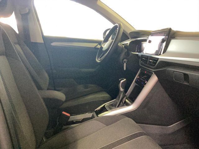 Fahrzeugabbildung Volkswagen T-ROC Life 1.0 TSI Navi LED Kamera ParkAssist