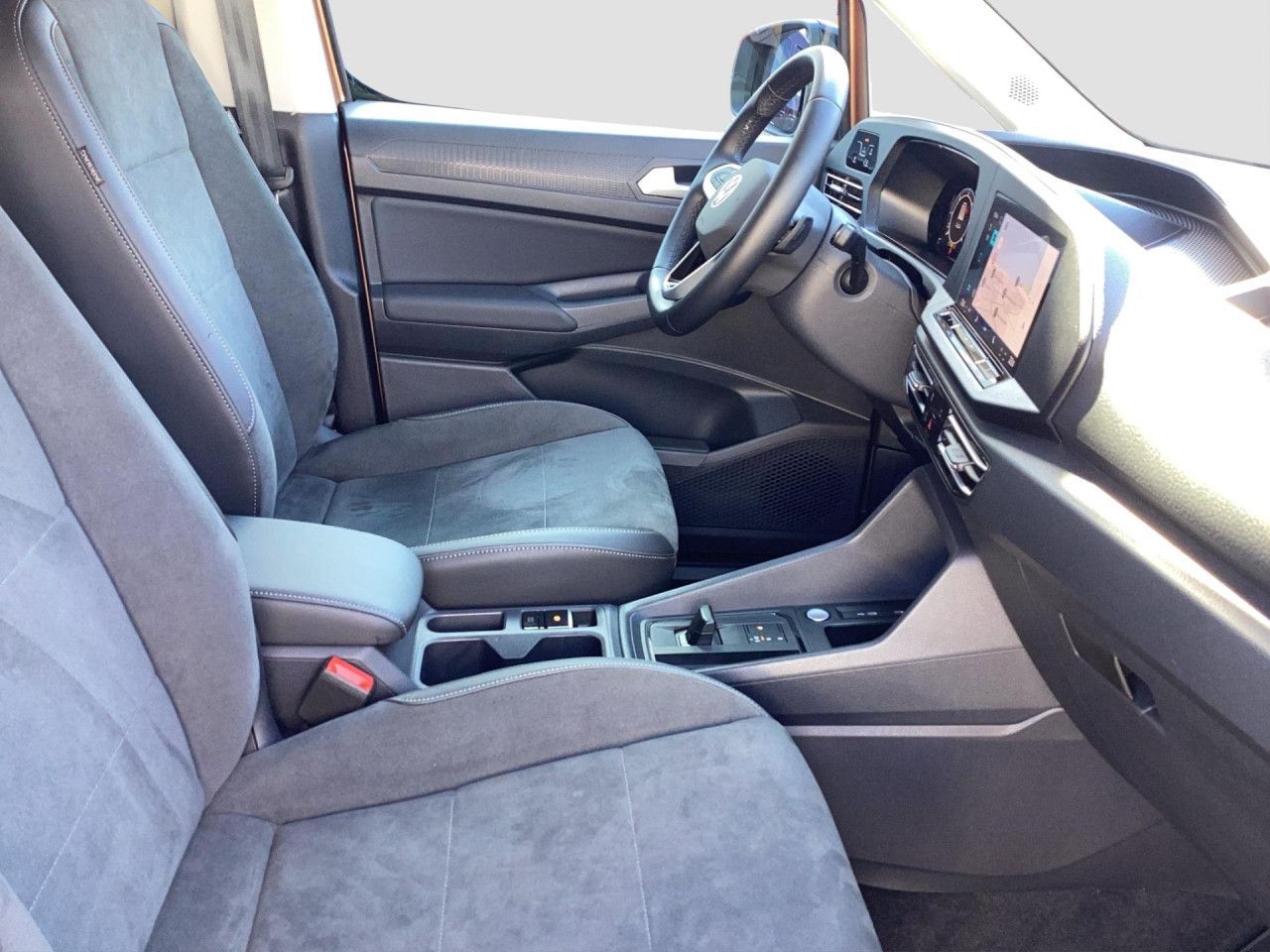 Fahrzeugabbildung Volkswagen Caddy Life 2.0 TDI DSG Navi Kamera Climatronic