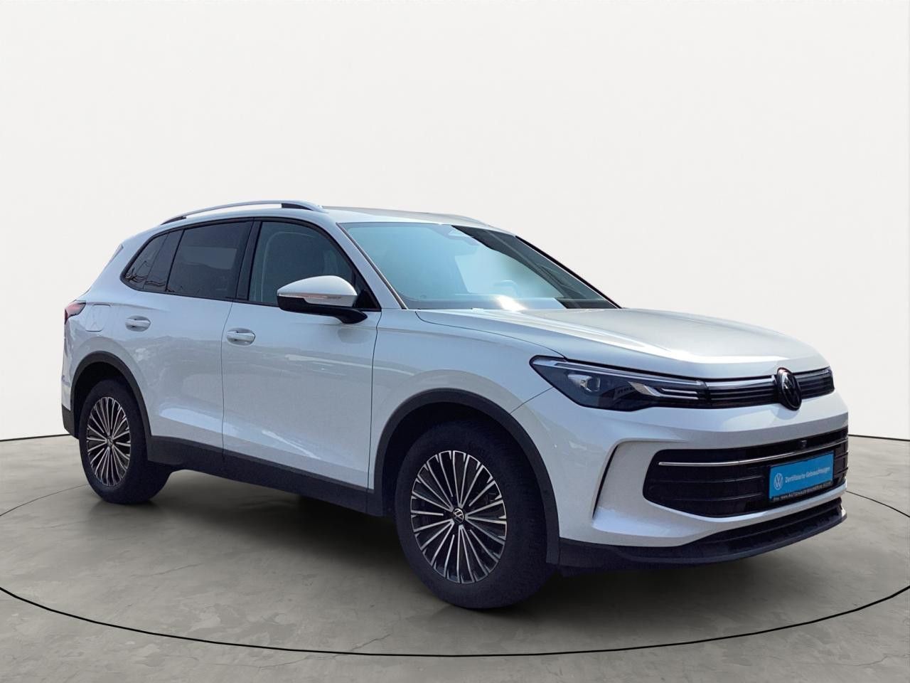 Fahrzeugabbildung Volkswagen Tiguan Life 1.5 TSI DSG AHK Kamera Navi LED