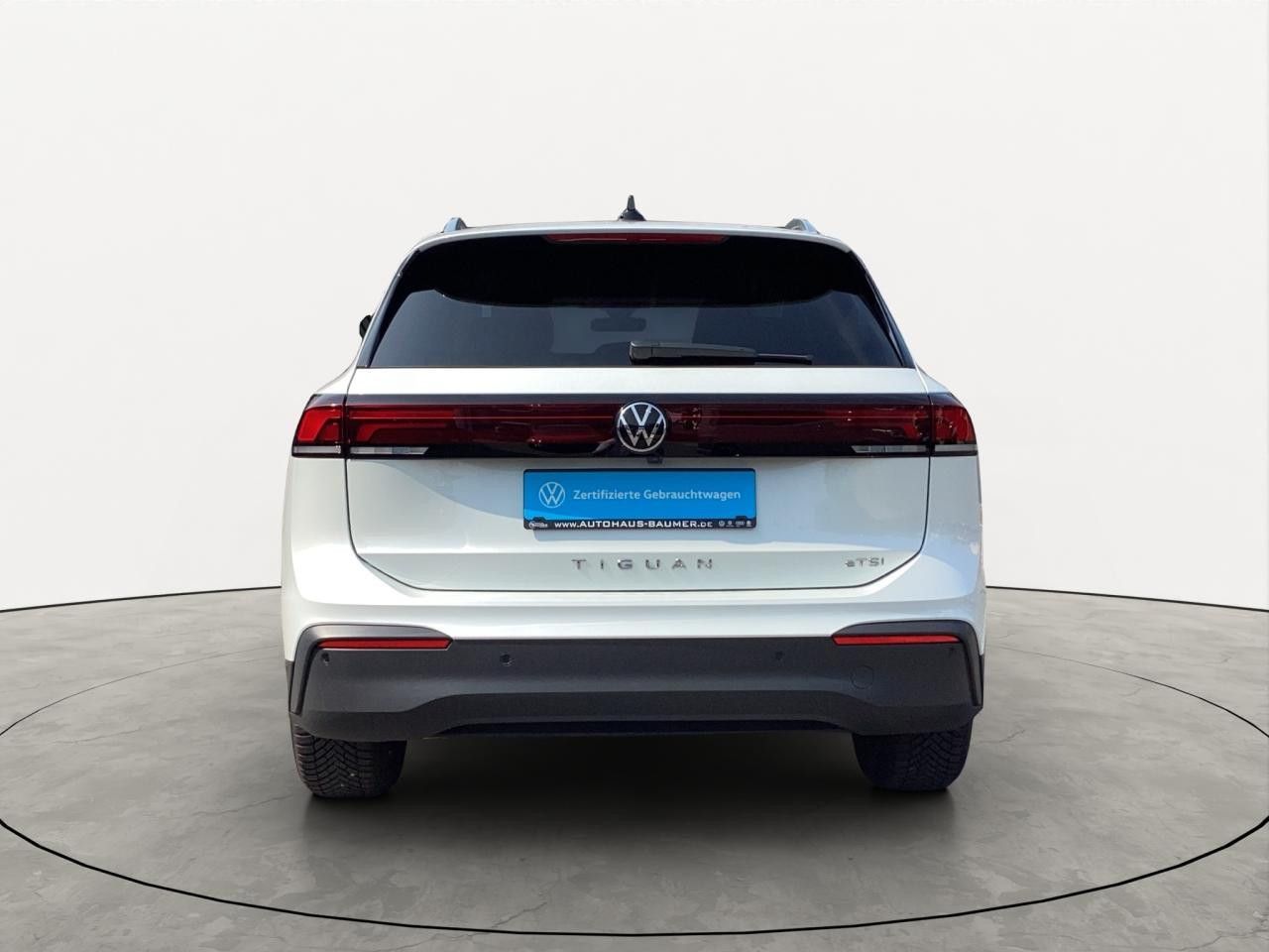 Fahrzeugabbildung Volkswagen Tiguan Life 1.5 TSI DSG AHK Kamera Navi LED