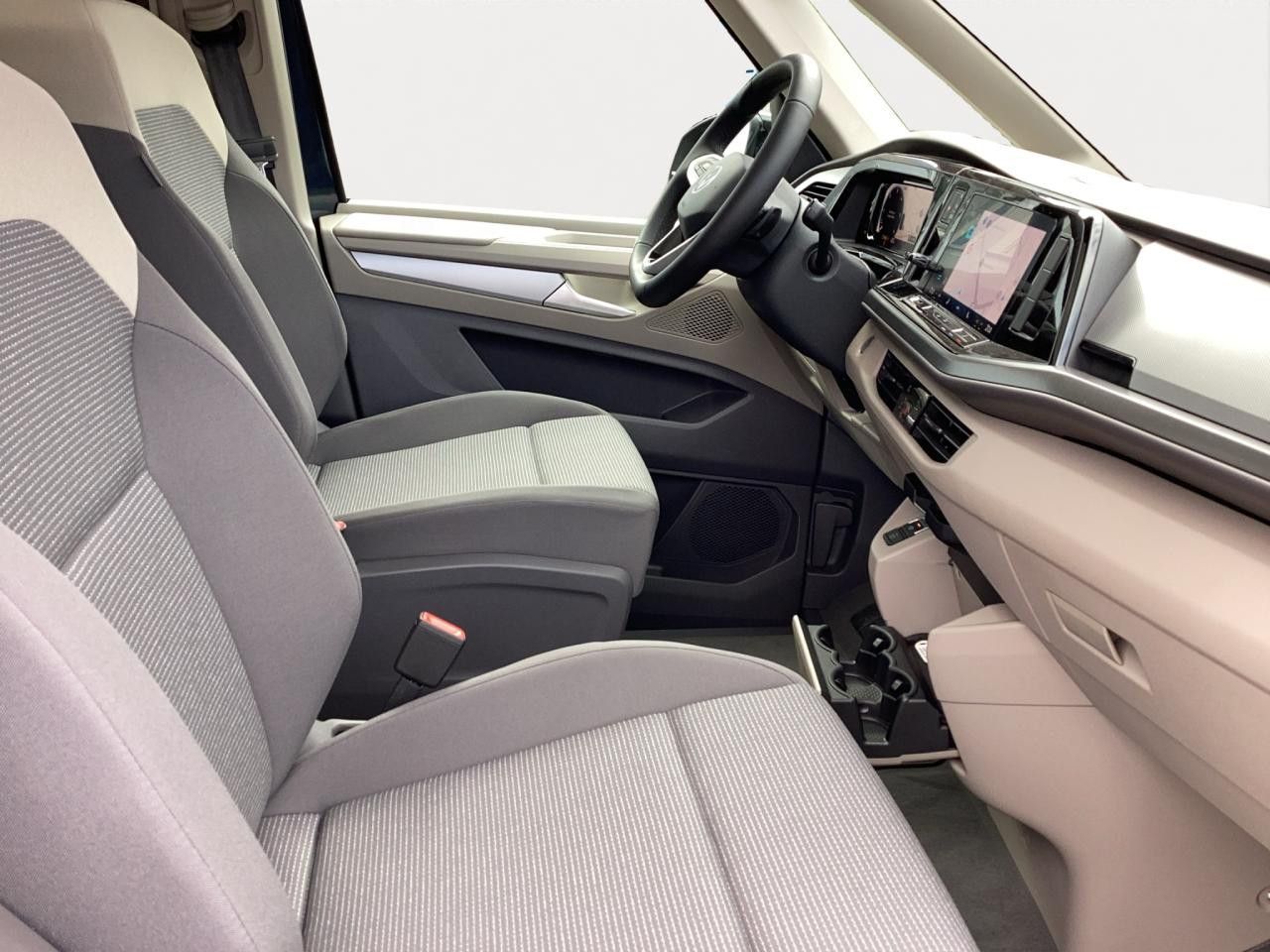 Fahrzeugabbildung Volkswagen T7 Multivan Business Lang TDI DSG 7-Sitzer Navi