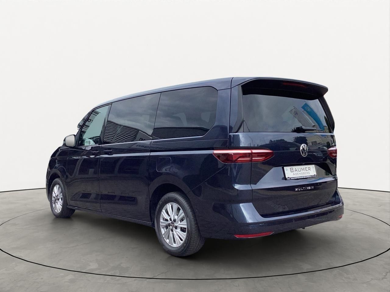 Fahrzeugabbildung Volkswagen T7 Multivan Business Lang TDI DSG 7-Sitzer Navi