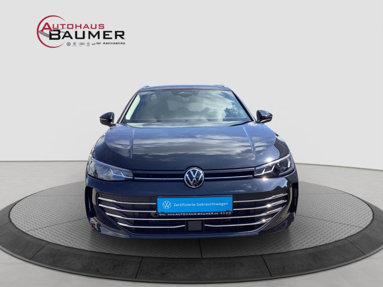 Fahrzeugabbildung Volkswagen Passat Variant Business 1.5 eTSI DSG Navi LED
