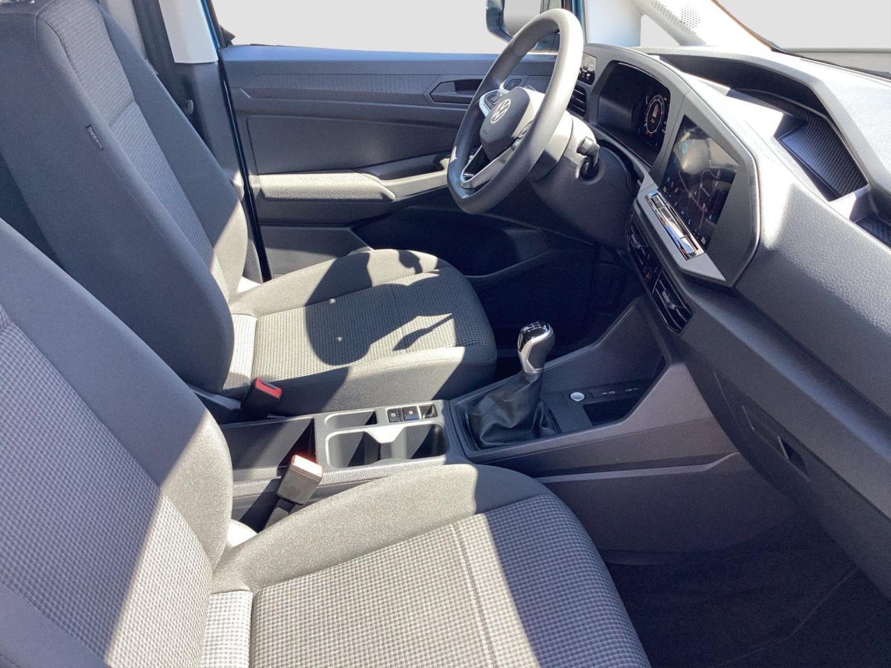Fahrzeugabbildung Volkswagen Caddy 1.5 TSI AHK Navi Kamera Dig.Cockpit Pro