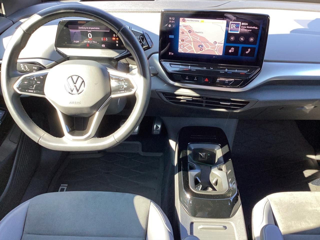 Fahrzeugabbildung Volkswagen ID.4 Pure Performance Kamera Navi LED PDC v+h