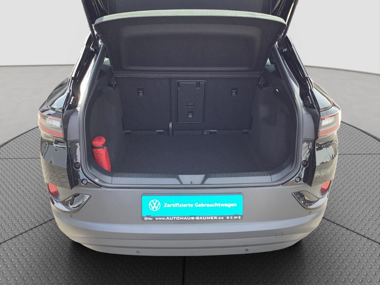 Fahrzeugabbildung Volkswagen ID.4 Pure Performance Navi LED ACC PDC v+h Tel.
