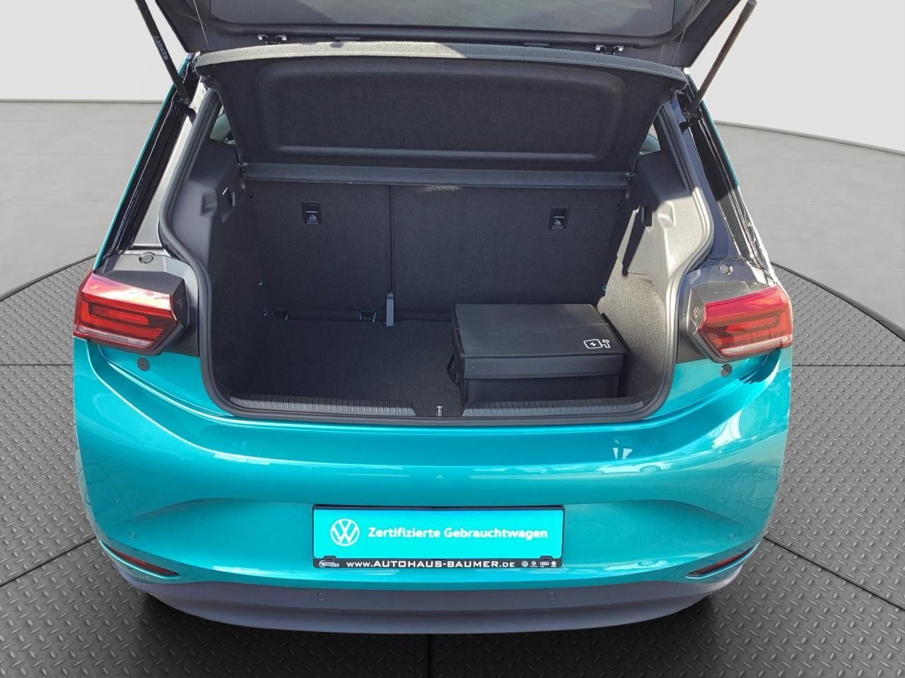 Fahrzeugabbildung Volkswagen ID.3 Pro 62 kWh Wärmepumpe Navi LED PDC v+h