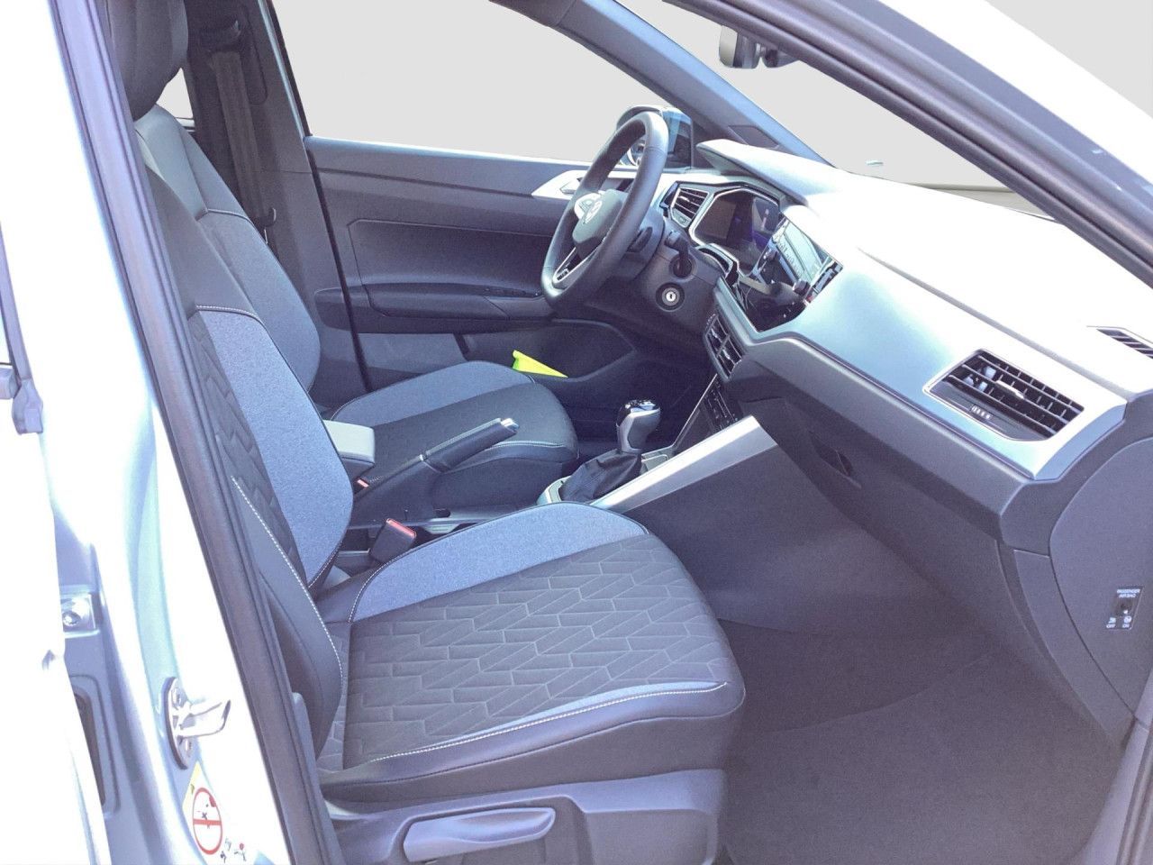 Fahrzeugabbildung Volkswagen Taigo Life 1.5 l TSI OPF 110 kW (150 PS) LED