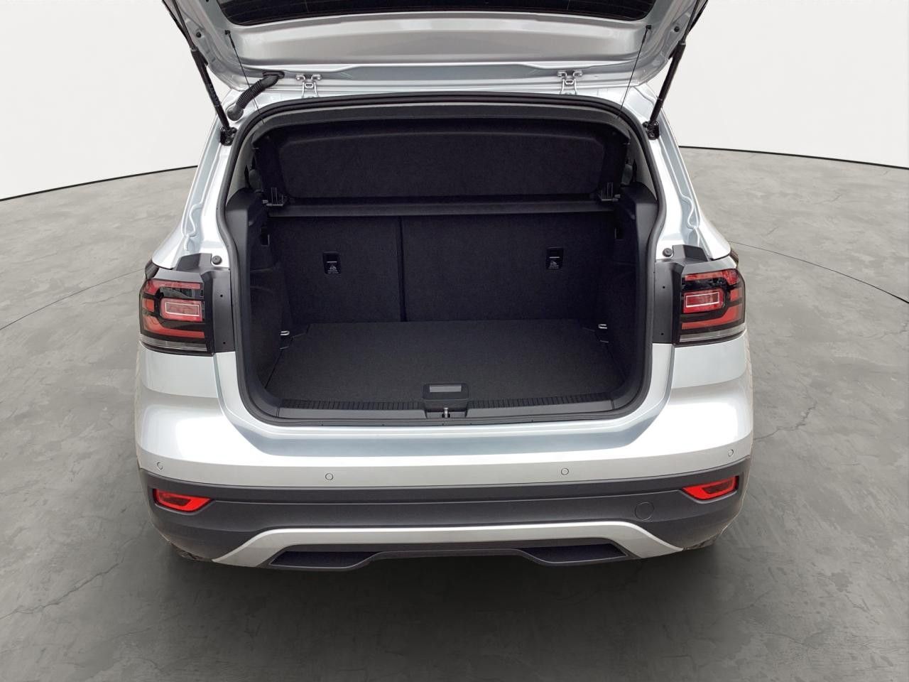 Fahrzeugabbildung Volkswagen T-Cross MOVE 1.0 TSI DSG AHK Navi ACC PDC v+h