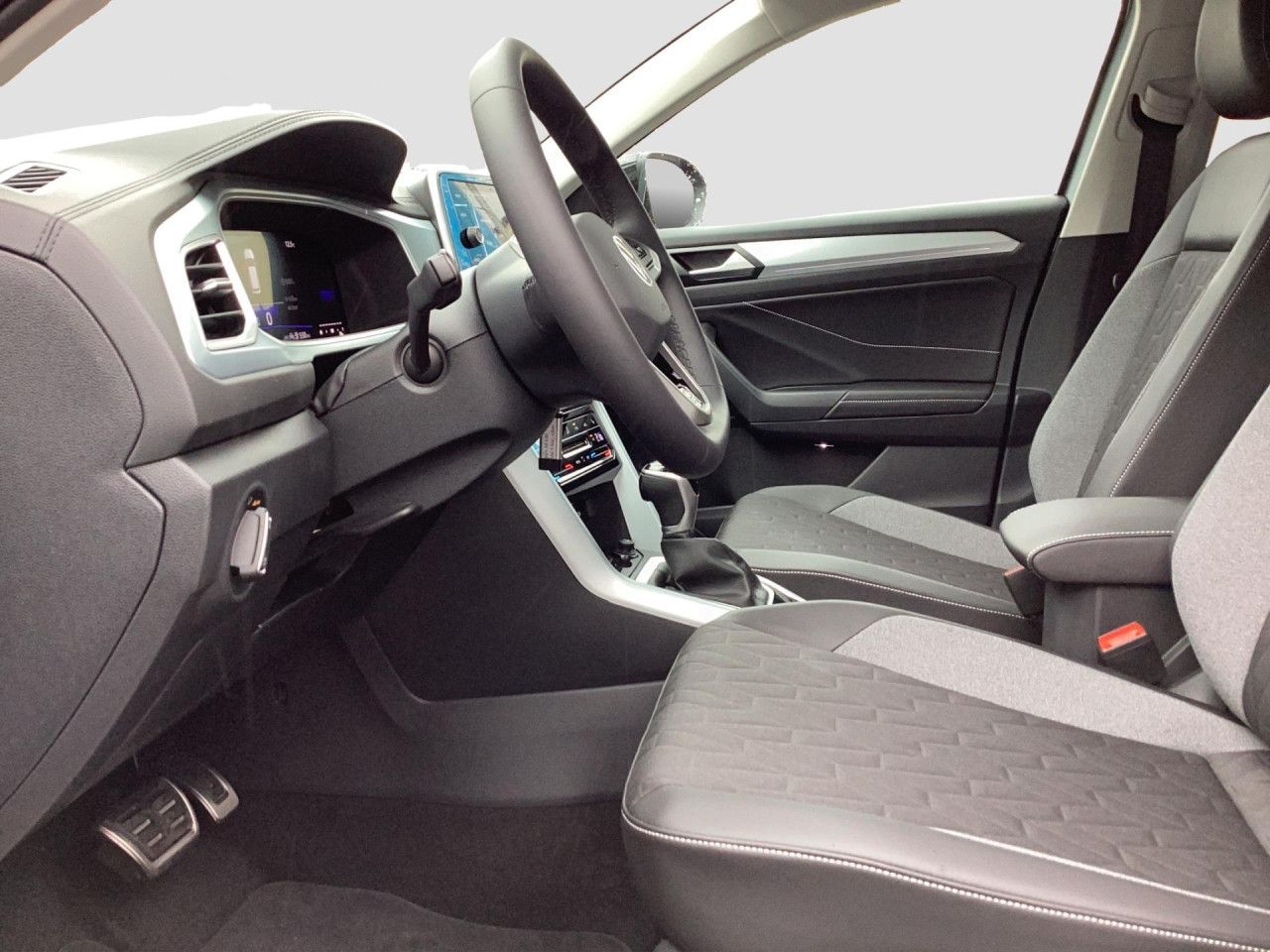 Fahrzeugabbildung Volkswagen T-Roc GOAL 1.5 l TSI OPF 110 kW (150 PS) LED