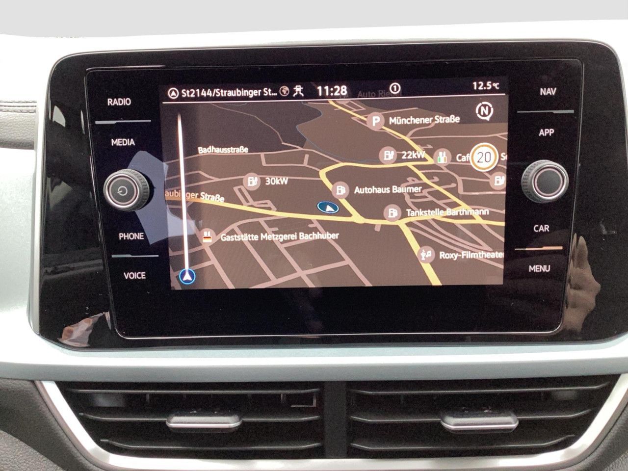 Fahrzeugabbildung Volkswagen T-Roc GOAL 1.5 l TSI OPF 110 kW (150 PS) LED