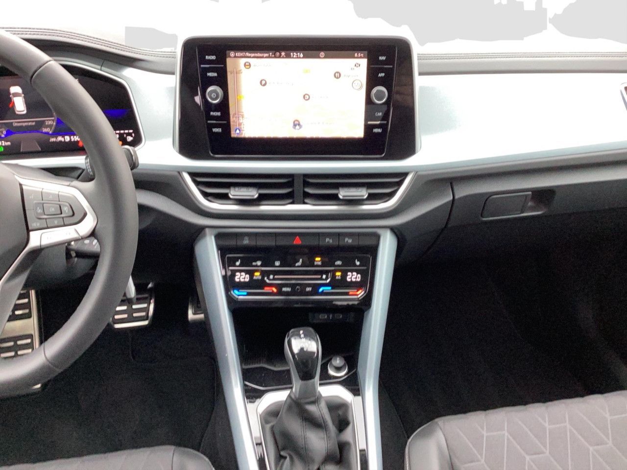 Fahrzeugabbildung Volkswagen T-Roc GOAL 1.5 l TSI OPF 110 kW (150 PS) LED