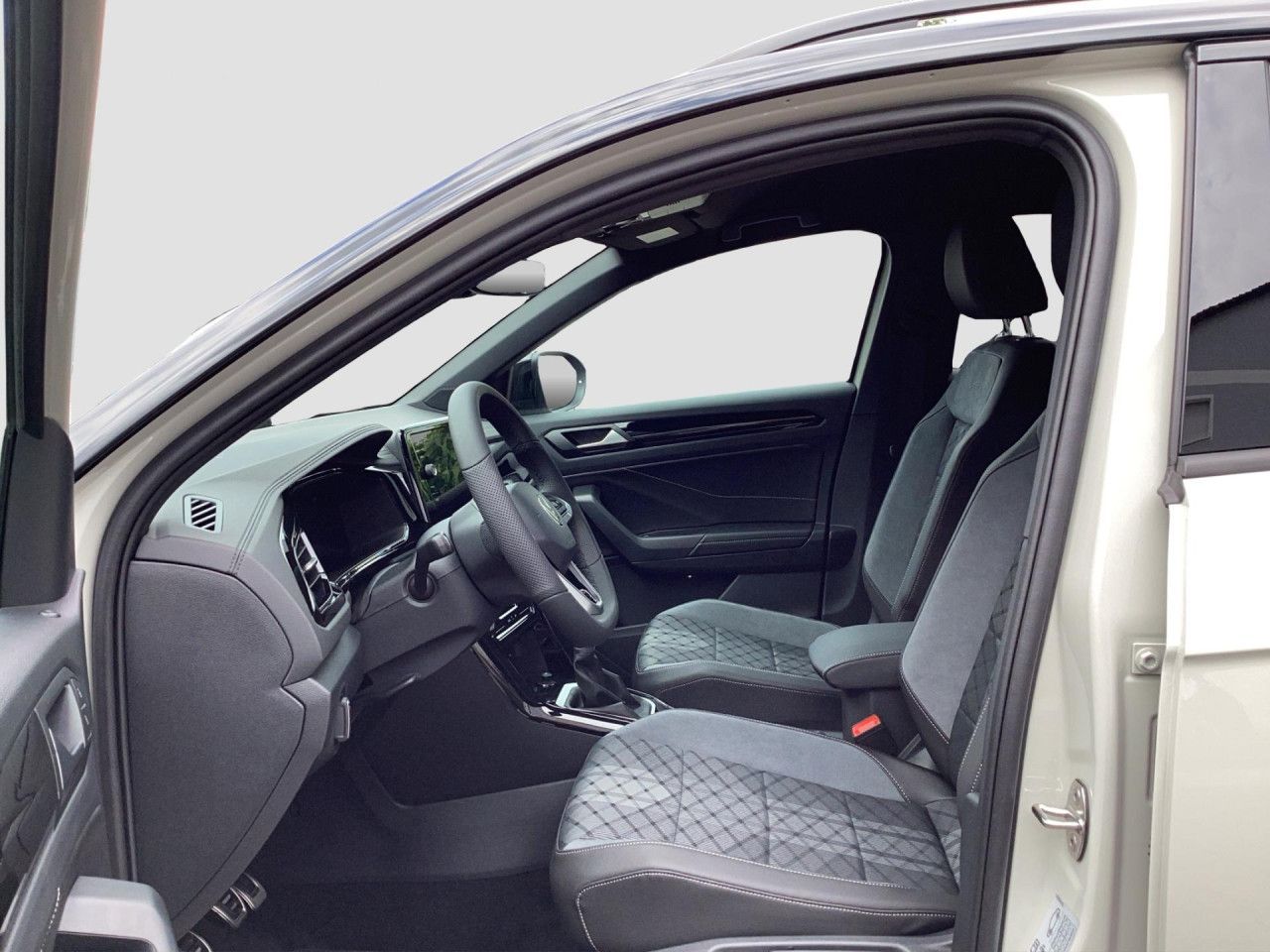 Fahrzeugabbildung Volkswagen T-Roc R-Line 1.0 l TSI OPF 85 kW (116 PS) 6-Gang