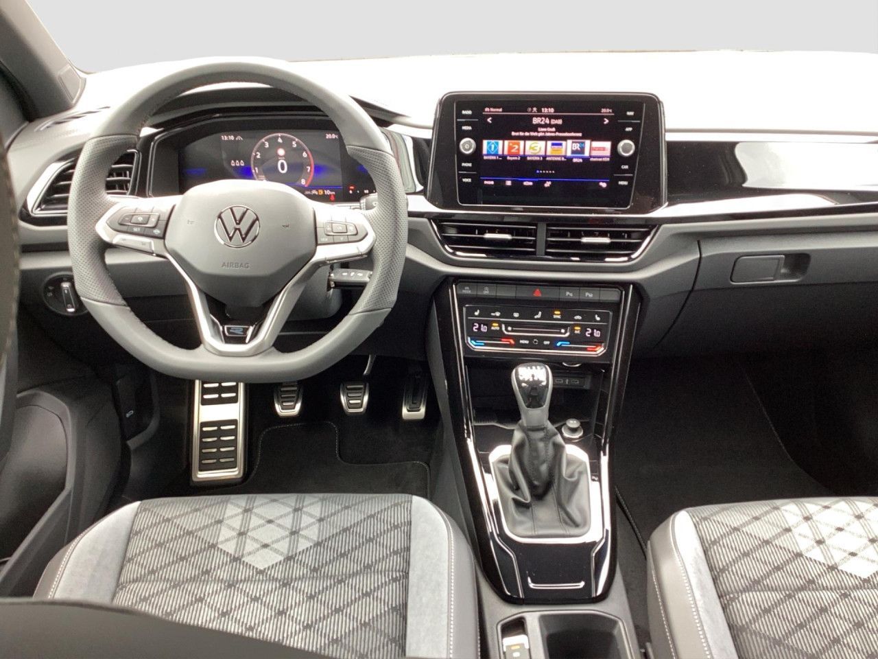 Fahrzeugabbildung Volkswagen T-Roc R-Line 1.0 l TSI OPF 85 kW (116 PS) 6-Gang