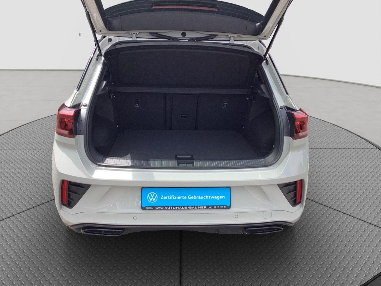 Fahrzeugabbildung Volkswagen T-Roc R-Line 1.0 l TSI OPF 85 kW (116 PS) 6-Gang