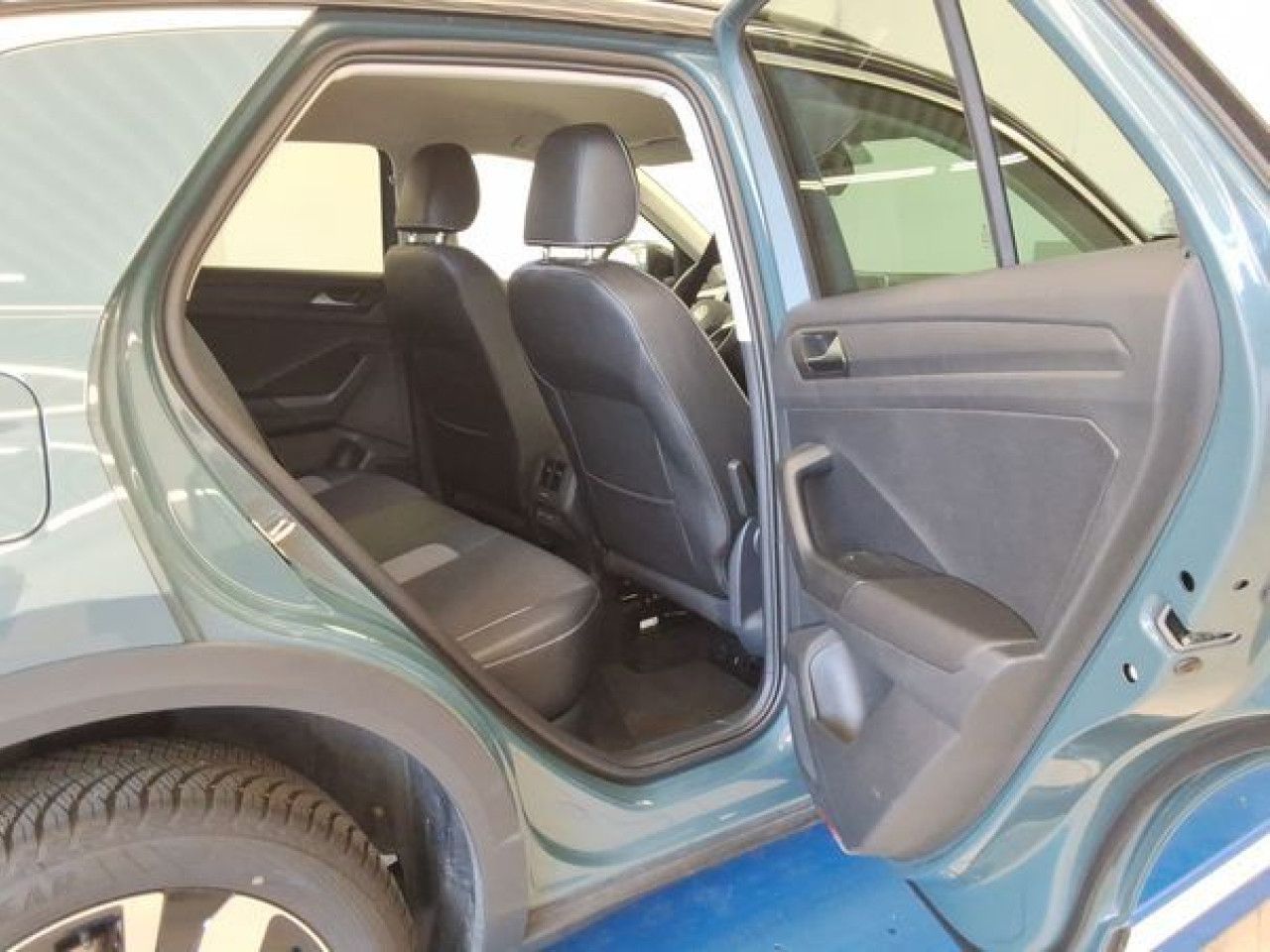 Fahrzeugabbildung Volkswagen T-ROC GOAL 1.5 TSI DSG Navi LED Kamera ACC Klima
