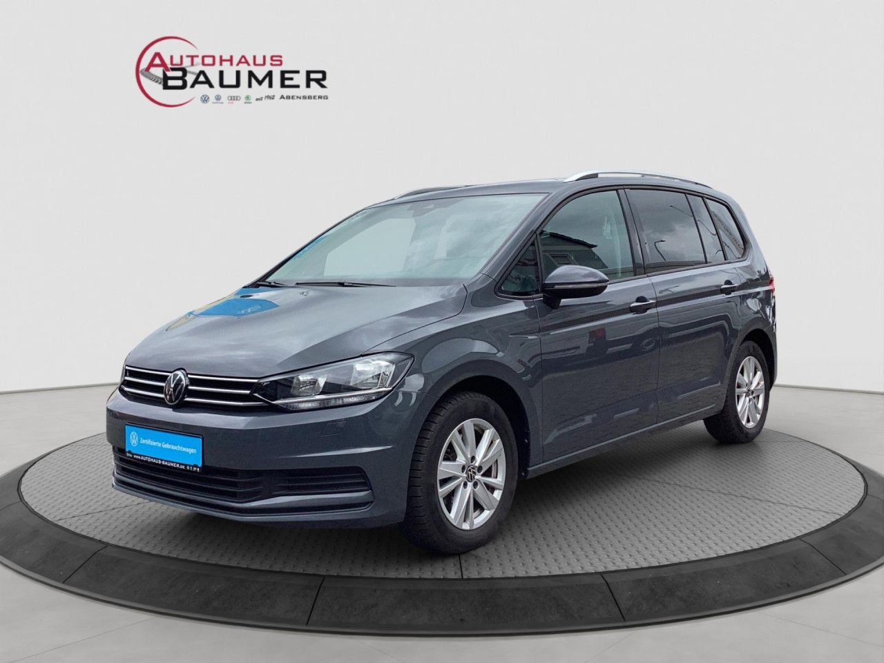 Fahrzeugabbildung Volkswagen Touran Comfortline 1.5 TSI DSG AHK 7-Sitzer Navi