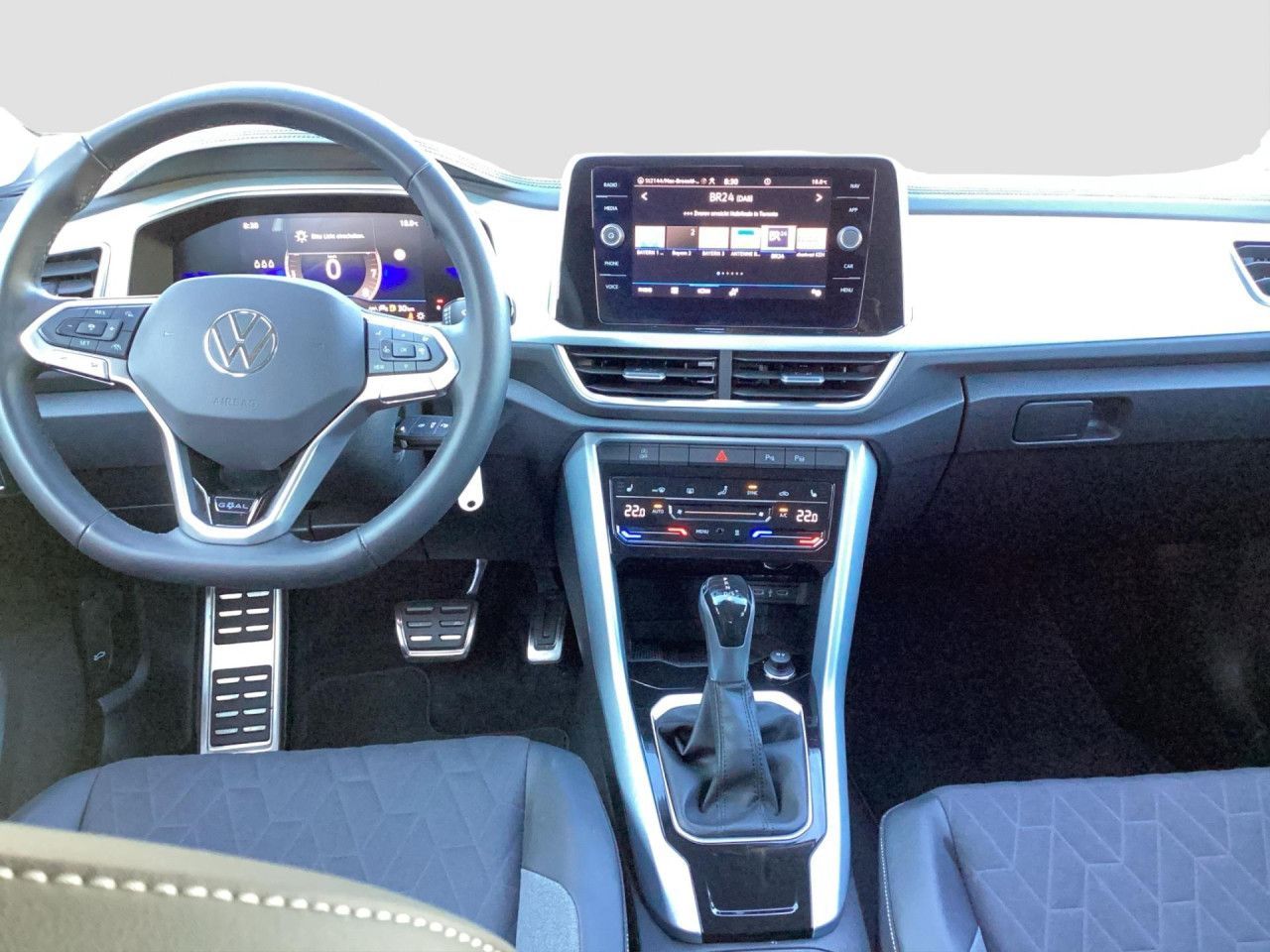 Fahrzeugabbildung Volkswagen T-Roc GOAL 1.5 TSI DSG Standheizung Navi LED ACC