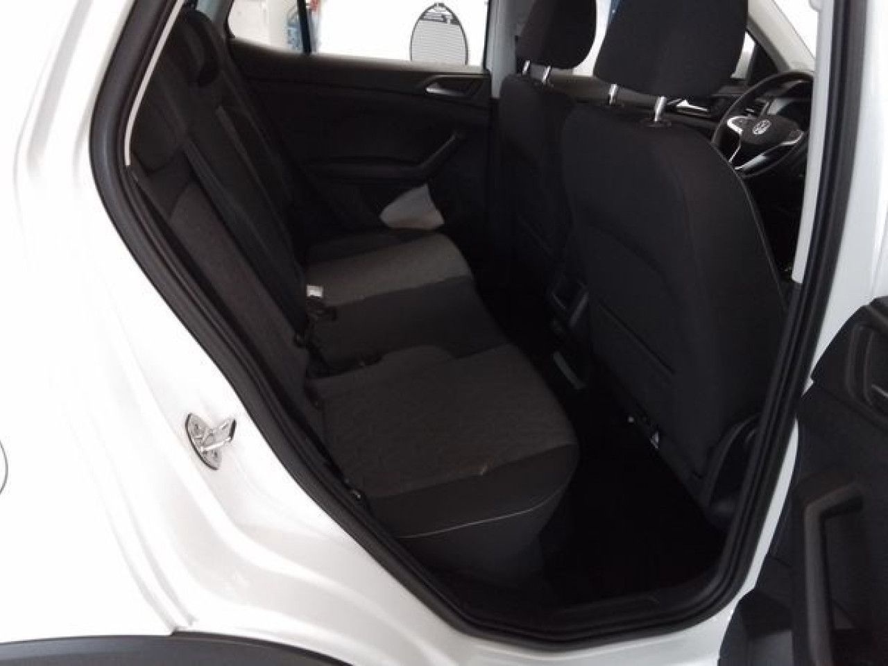 Fahrzeugabbildung Volkswagen T-Cross 1.0 TSI Life DSG Kamera Navi LED Klima