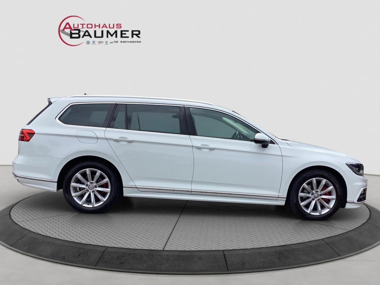 Fahrzeugabbildung Volkswagen Passat Variant 2.0 TDI Highline DSG LED Navi