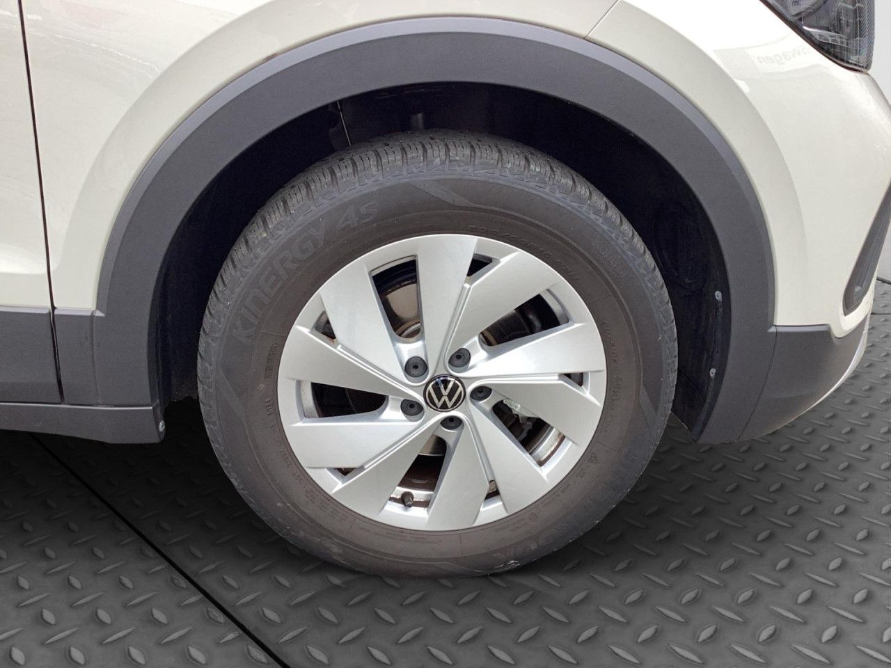 Fahrzeugabbildung Volkswagen T-Cross Life 1.0 TSI DSG Kamera Navi LED ACC