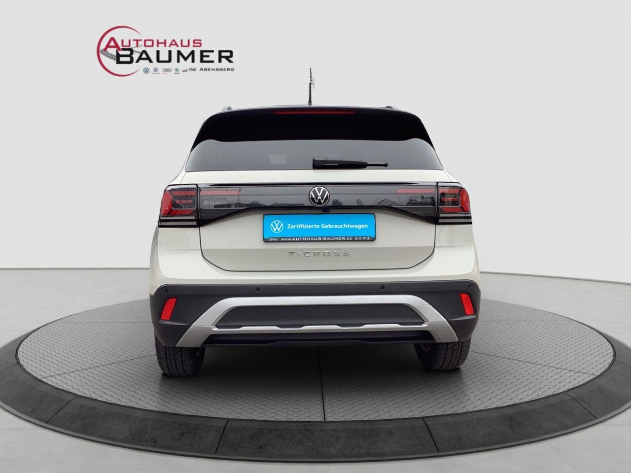 Fahrzeugabbildung Volkswagen T-Cross Life 1.0 TSI DSG Kamera Navi LED ACC